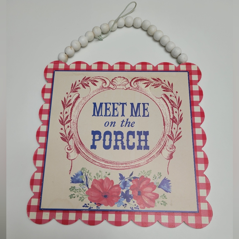 The Pioneer Woman Scalloped Wall Art in Red, White, & Blue